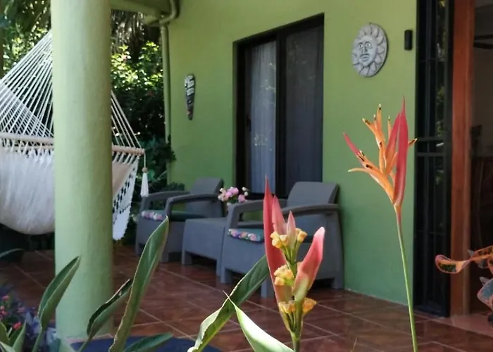 Casa Aloha On Mangos Street Hébergement de vacances *